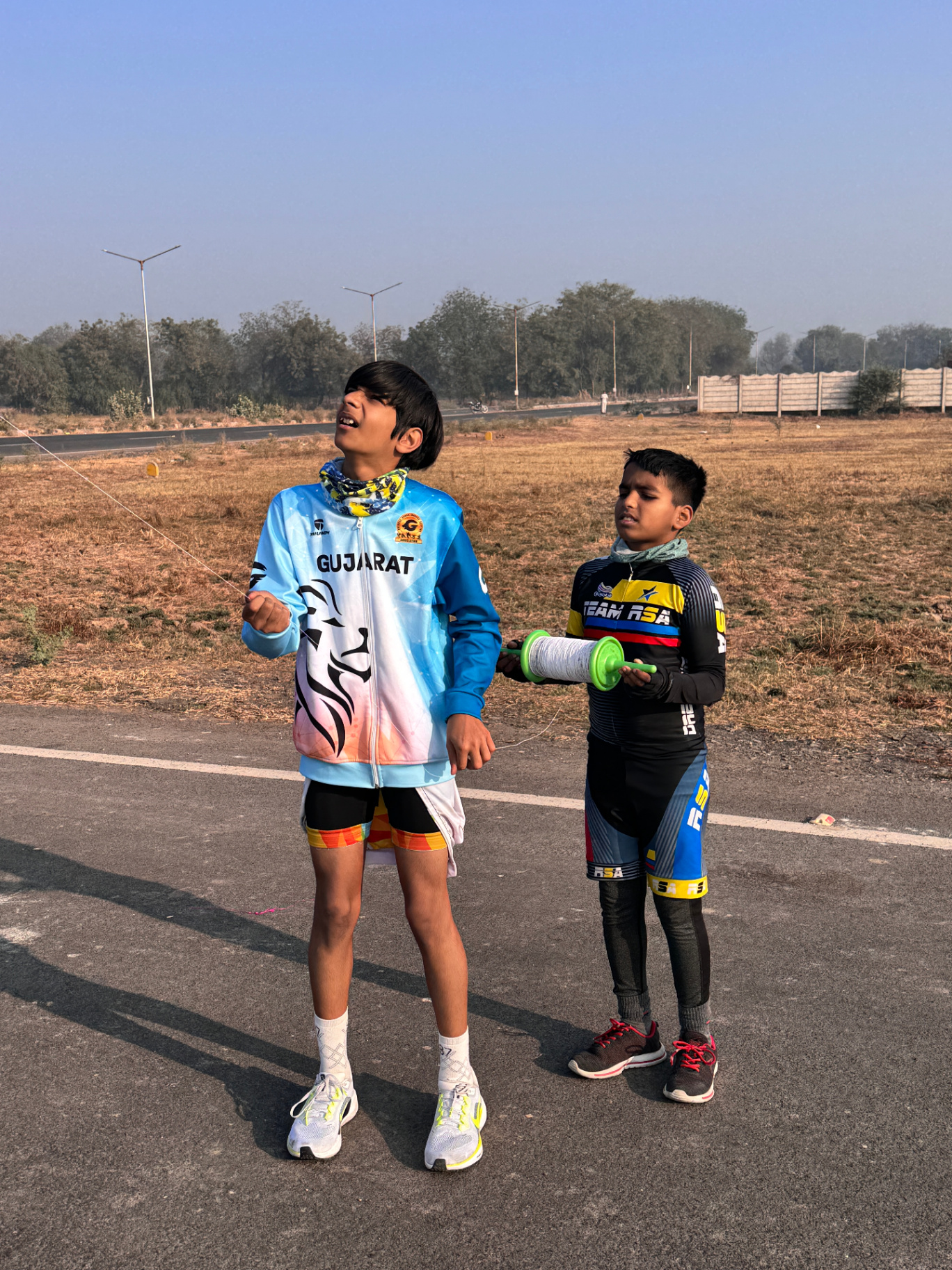 Kite Flying Duo